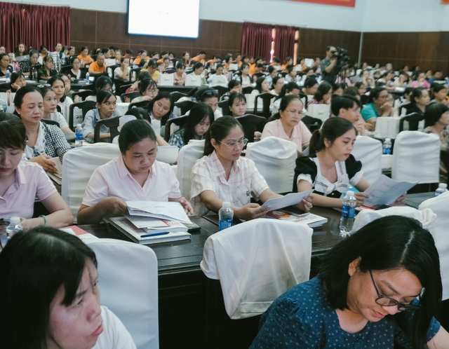  Đừng để học sinh 'sợ' từ lớp 1 - Ảnh 2.