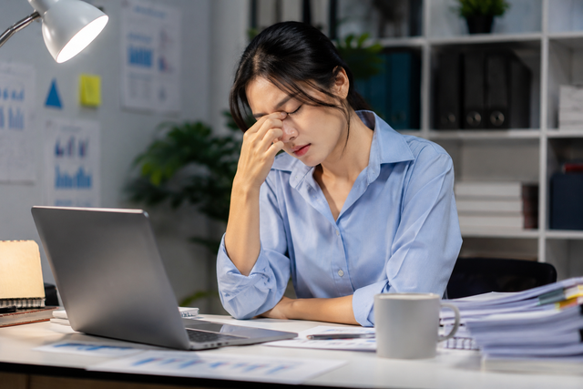 Giảm c&acirc;n bằng c&aacute;ch ăn qu&aacute; &iacute;t, cơ thể sẽ cảnh b&aacute;o 6 dấu hiệu n&agrave;y - Ảnh 1.