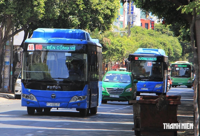 Ủng hộ mở l&agrave;n đường ri&ecirc;ng cho xe bu&yacute;t - Ảnh 1.