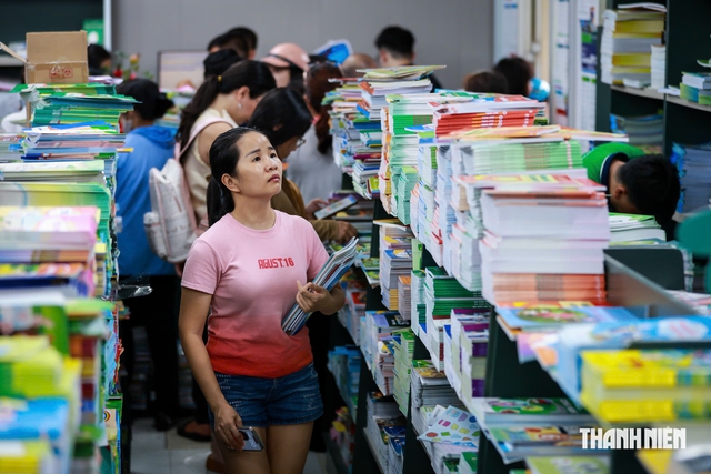 Những câu hỏi đang được quan tâm nhất về sách giáo khoa - Ảnh 3.
