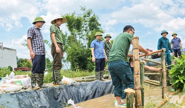 Căng sức ứng phó mưa lũ bão số 4- Ảnh 1.