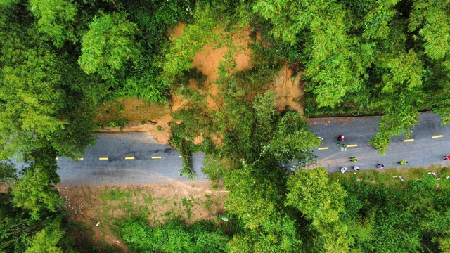Căng sức ứng phó mưa lũ bão số 4- Ảnh 2.