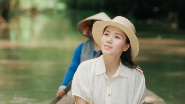 Chủ nh&acirc;n hit 'Giấc mơ trưa' Th&ugrave;y Chi n&oacute;i về người đặc biệt trong cuộc đời- Ảnh 1.