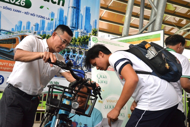  Nam sinh tưởng bị lừa - Ảnh 3.