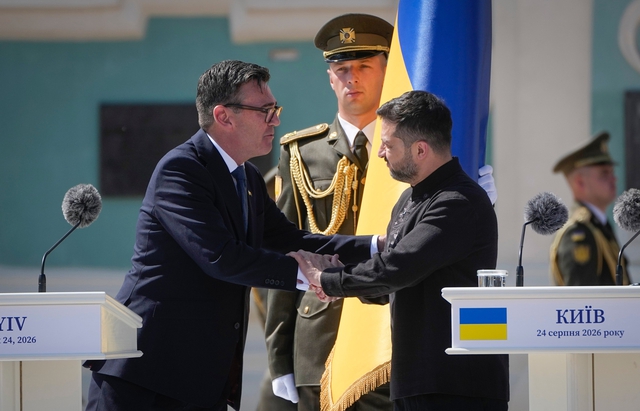 Chiến sự Ukraine ngày 1.643: Kyiv 'nhận quà' độc lập, Nga tố Anh thêm dầu vào lửa - Ảnh 4.