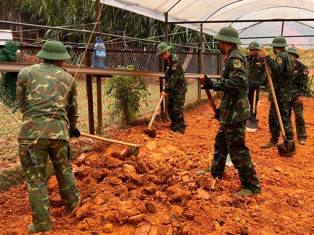 Tìm thấy thêm hài cốt liệt sĩ trong nhà kính ở phường Xuân Trường - Đà Lạt - Ảnh 2.