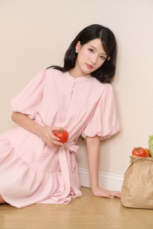 Kiểu váy dành cho mọi cô nàng nhỏ nhắn - Ảnh 1.