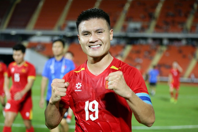 Đội tuyển Việt Nam sắp c&oacute; cầu thủ đầu ti&ecirc;n 3 lần v&ocirc; địch ASEAN Cup- Ảnh 3.