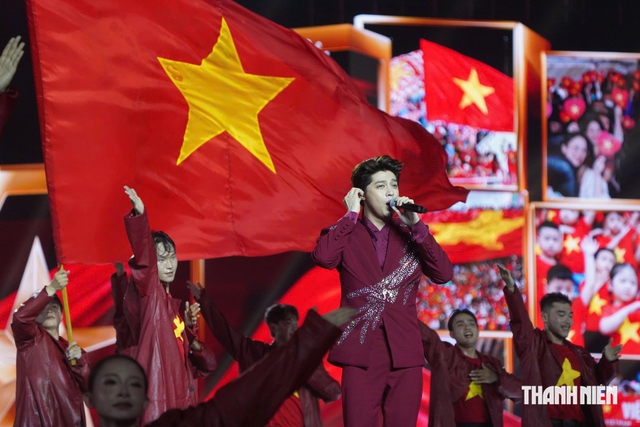 Concert 'Tổ quốc trong tim' vướng tranh luận, ban tổ chức lên tiếng- Ảnh 5.