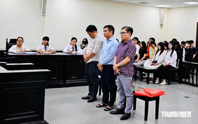 Cựu hiệu trưởng 'ăn chặn' tiền A80 của sinh viên nhận 3 năm tù- Ảnh 1.