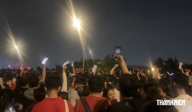 Concert 'Tổ quốc trong tim' vướng tranh luận, ban tổ chức lên tiếng- Ảnh 2.