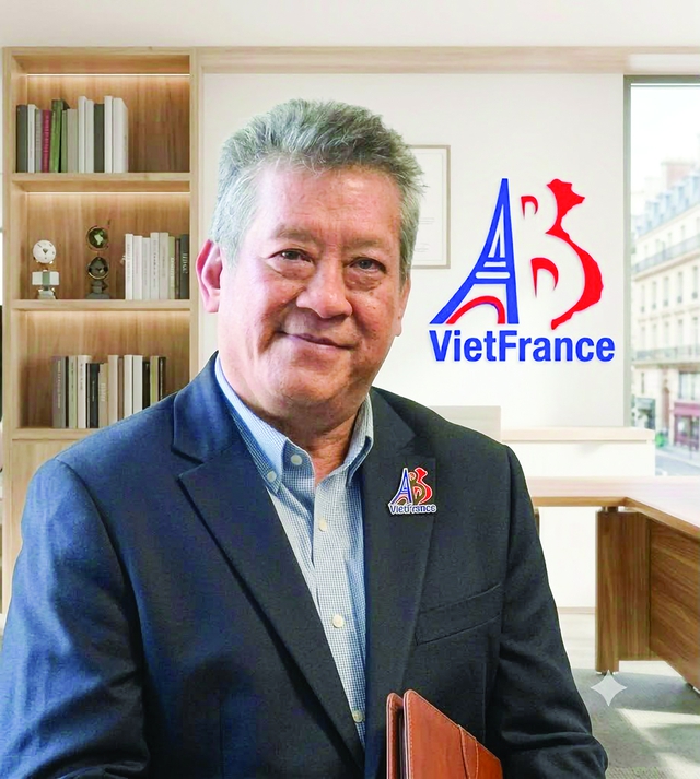 Người 'mộng mơ' kết nối những thế hệ Việt - Ph&aacute;p- Ảnh 1.