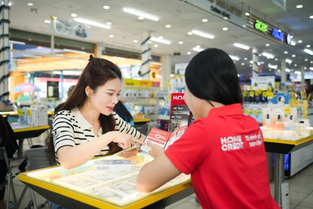 Home Credit công bố Báo cáo Phát triển Bền vững 2025 - Ảnh 2.