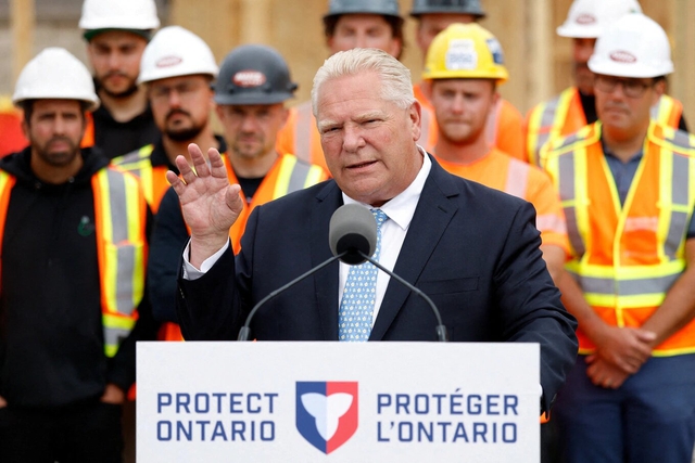 Canada dọa cắt điện sang Mỹ, ông Trump phản ứng mạnh - Ảnh 1.
