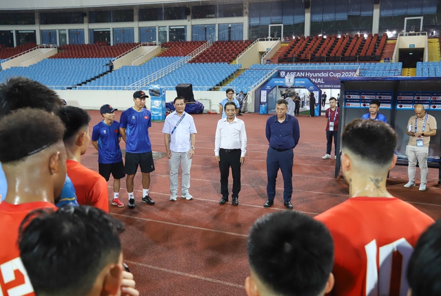 Thứ trưởng Hoàng Đạo Cương động viên đội tuyển Việt Nam trước trận chung kết lượt về ASEAN Cup- Ảnh 4.