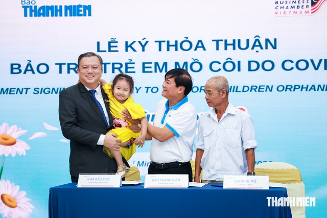 Thêm 10 trẻ mồ côi được nhận bảo trợ lâu dài- Ảnh 4.