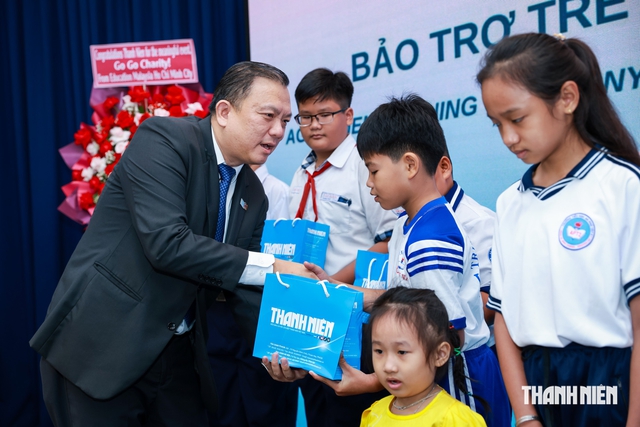 Thêm 10 trẻ mồ côi được nhận bảo trợ lâu dài- Ảnh 8.