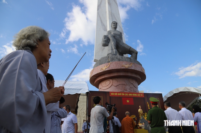 Tìm thấy 13 bộ hài cốt liệt sĩ tại Thành cổ Diên Khánh- Ảnh 7.