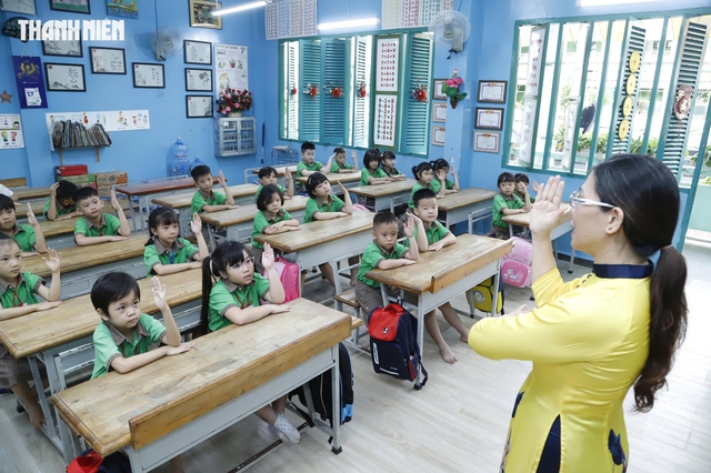 X&oacute;a nghịch l&yacute; trẻ v&agrave;o lớp 1 đ&atilde; 'th&ocirc;ng th&aacute;i' - Ảnh 1.