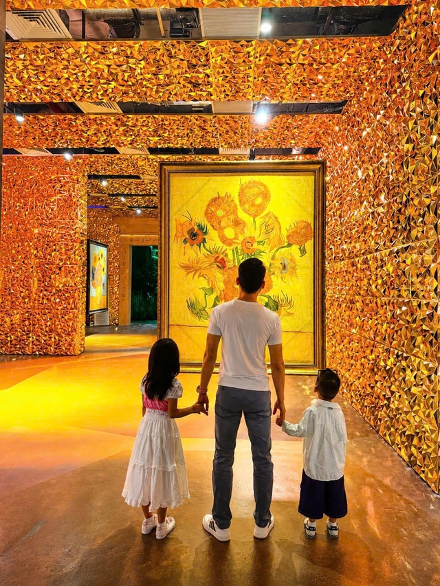 Đến Van Gogh Timeless dịp 2.9 cả nhà ơi: Cảnh báo thích mê chẳng muốn về- Ảnh 5.