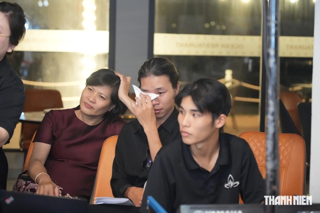 'Con mong trời sáng để gặp má Oanh': Câu nói khiến nhiều người bật khóc- Ảnh 4.