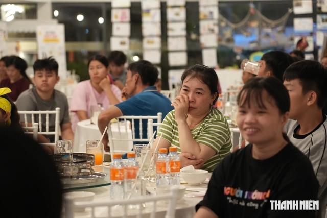 'Con mong trời sáng để gặp má Oanh': Câu nói khiến nhiều người bật khóc- Ảnh 3.