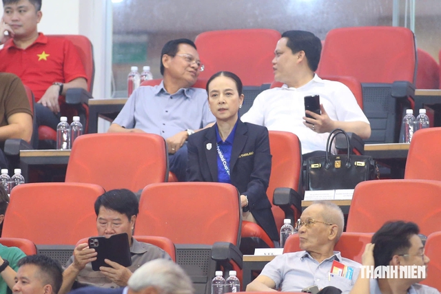 ‘Bầu không khí cuồng nhiệt quá’- Ảnh 1.