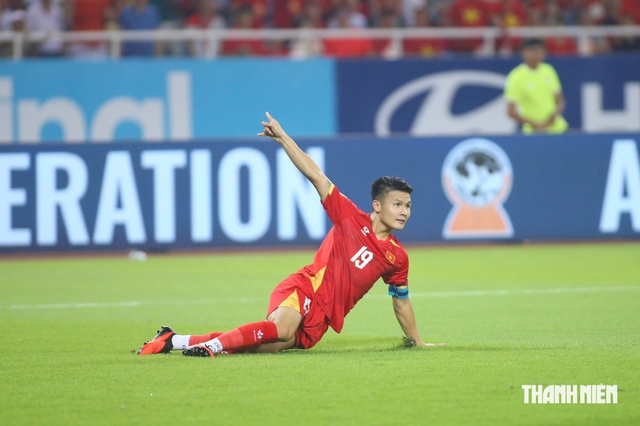 H&ograve;a h&uacute; v&iacute;a Th&aacute;i Lan, Việt Nam vẫn l&agrave;m n&ecirc;n lịch sử: Bảo vệ th&agrave;nh c&ocirc;ng chức v&ocirc; địch ASEAN Cup- Ảnh 8.