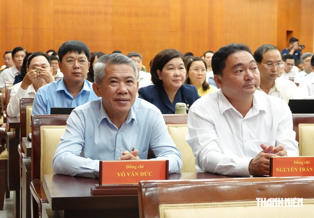 B&iacute; thư TP.HCM: Kh&ocirc;ng chấp nhận c&oacute; luật vẫn đi hỏi &yacute; kiến l&ograve;ng v&ograve;ng - Ảnh 4.