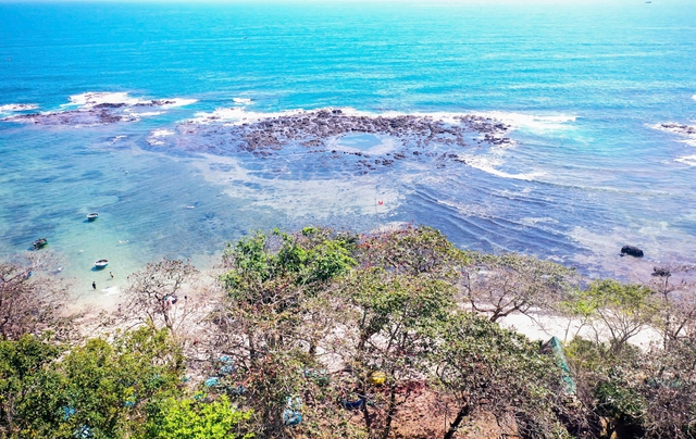 Kỳ 2: Sa Kỳ, cửa biển giữa làng đá đen hòn Bàn Than - Ảnh 3.