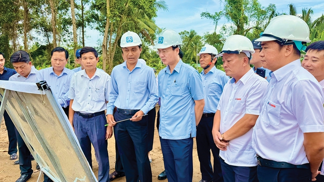 Vĩnh Long thi đua hiện thực hóa tăng trưởng 2 con số- Ảnh 2.