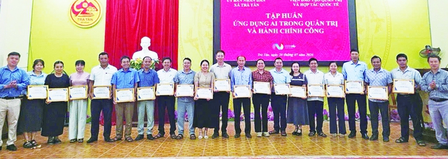 NOTE EDU và hành trình đưa AI, kỹ năng số từ công sở đến thôn, ấp - Ảnh 3.