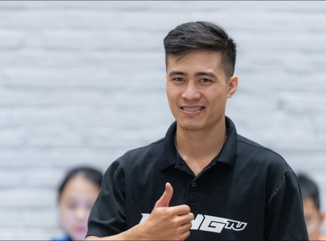 Những cuốc xe 'song ngữ' của tài xế tự học tiếng Anh - Ảnh 3.