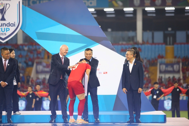 Chủ tịch AFC chúc mừng đội tuyển Việt Nam vô địch ASEAN Cup 2026: 'Cái kết hoàn toàn xứng đáng'- Ảnh 3.