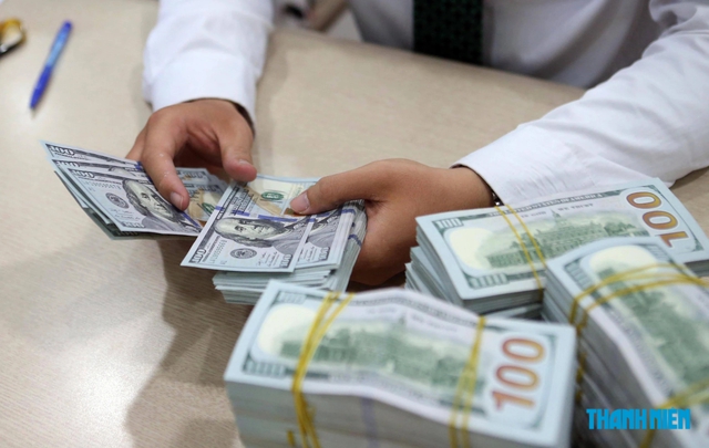 Giá USD hôm nay 27.8.2026: Trong nước tiếp tục giảm, thế giới tăng - Ảnh 1.