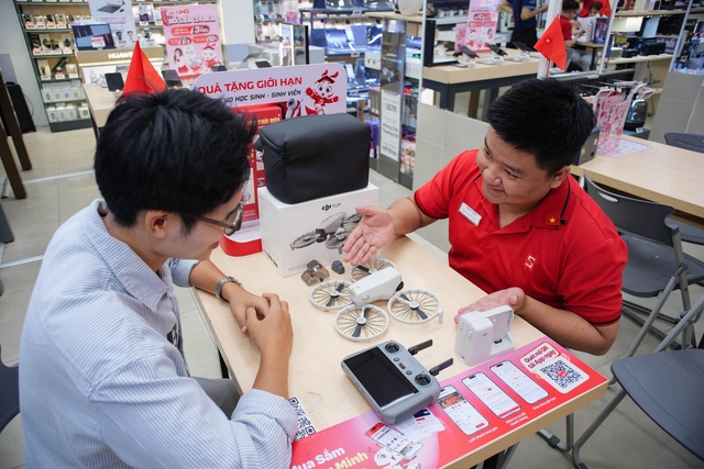 CellphoneS mở bán Flycam DJI chính hãng, đa dạng mẫu mã, tặng giấy phép bay 30 ngày- Ảnh 1.
