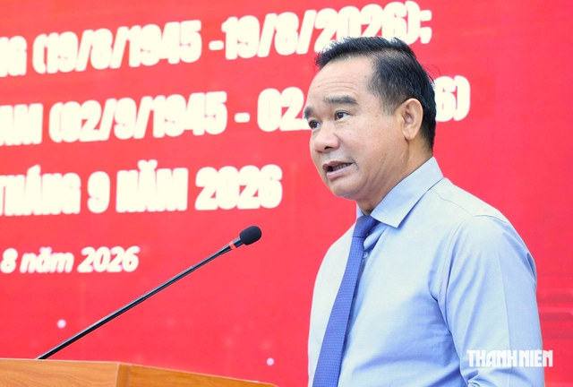 Chủ tịch Nguyễn Văn Được trao huy hiệu Đảng dịp Quốc khánh- Ảnh 2.
