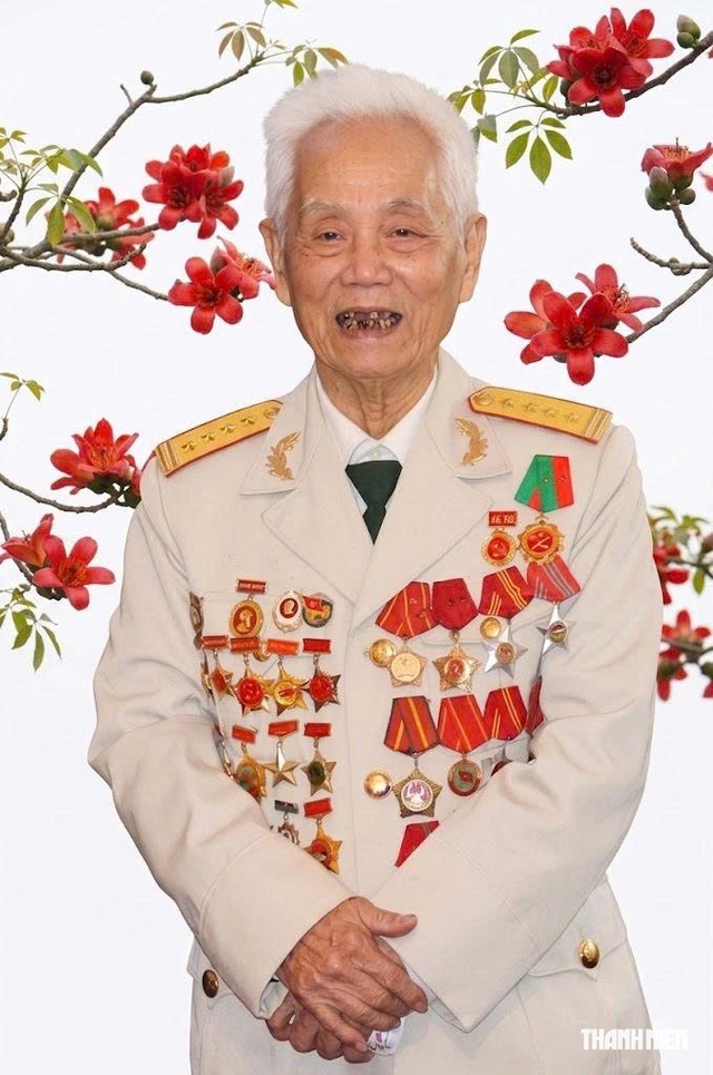 Đại tá Nguyễn Văn Vưu - Huy hiệu 80 năm tuổi Đảng: Tôi đi mãi không bao giờ biết mỏi- Ảnh 1.