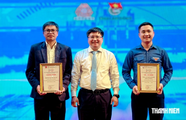 Trung ương Đoàn trao giải Hội thi Tin học trẻ toàn quốc lần thứ 32 năm 2026 - Ảnh 6.
