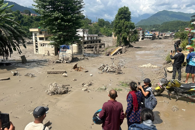 Có an toàn để đi du lịch Nepal và Tây Tạng lúc này? - Ảnh 1.