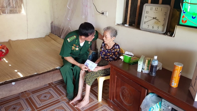 Người cựu chiến binh 2 lần hiến đất mở đường - Ảnh 3.