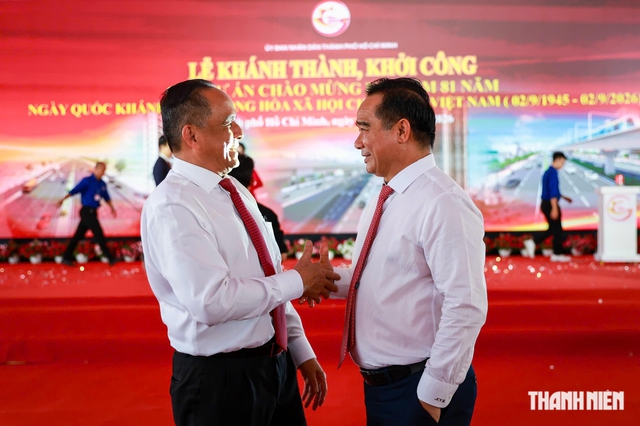 TP.HCM khởi công loạt dự án lớn sáng 29.8: Tháo gỡ điểm nghẽn lưu thông
- Ảnh 4.