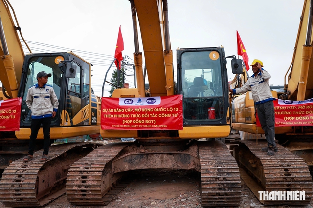 TP.HCM khởi công loạt dự án lớn sáng 29.8: Tháo gỡ điểm nghẽn lưu thông
- Ảnh 5.