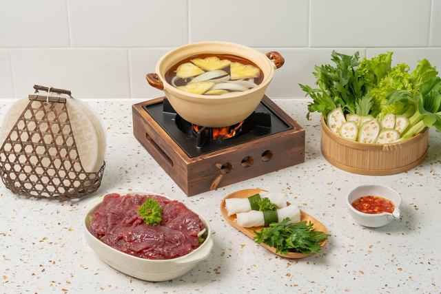 Thịt đà điểu VietOstrich, thêm vị mới cho bữa ăn gia đình Việt - Ảnh 1.