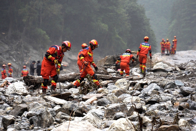 Nepal khôi phục tìm kiếm, nêu số tiền cần tái thiết sau lũ - Ảnh 2.