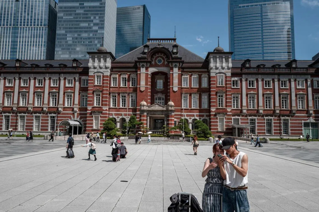 Underground missile shelter to be built near Tokyo Station - Ảnh 1.