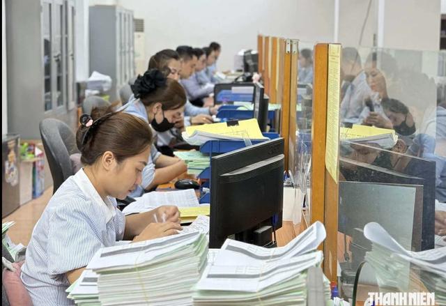 Bổ sung nhóm được cộng điểm ưu tiên khi tuyển dụng công chức - Ảnh 1.
