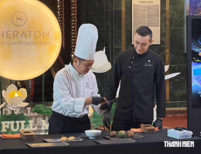 Khách sạn 5 sao làm gần 200.000 bánh trung thu thủ công tại TP.HCM- Ảnh 2.