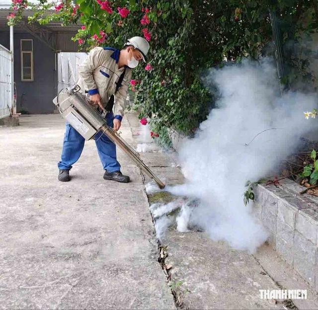 Khi 'thợ đụng' kiếm việc bằng một cú chạm- Ảnh 2.