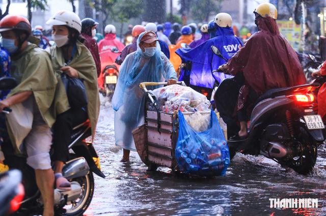 TP.HCM đổi cách giảm nghèo để không còn hộ nghèo năm 2030 - Ảnh 1.